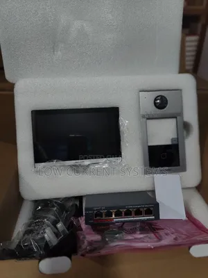 Hikvision Ds-kis614-p(C) Ip Video Doorbell Kit With 4 Port Poe Switch