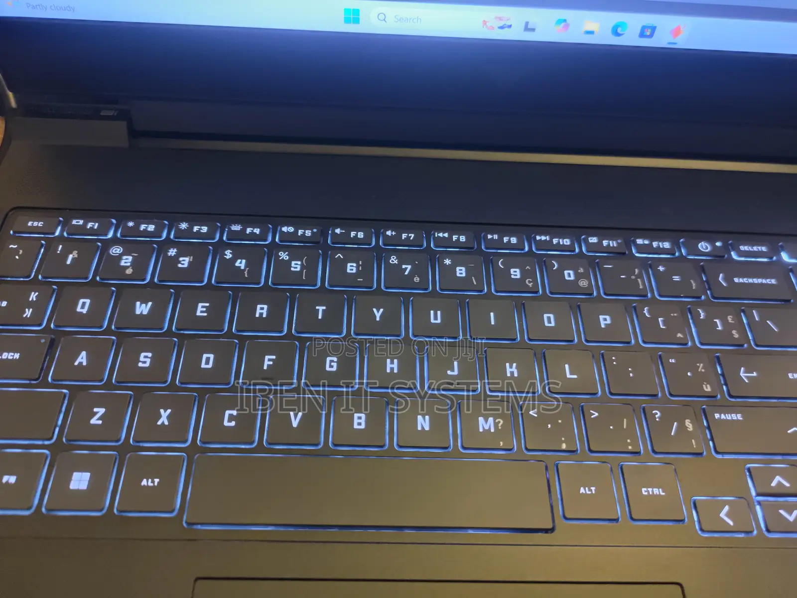 Laptop HP Victus 16 16GB AMD Ryzen 5 SSD 1T