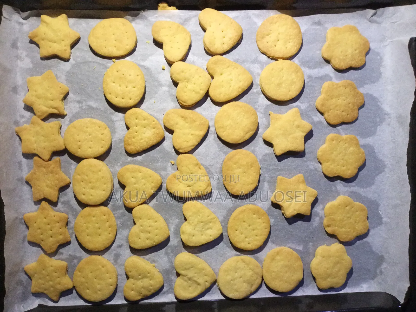 Fresh Homemade Cookies and Chips .