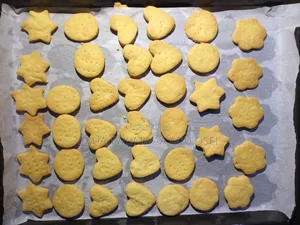 Fresh Homemade Cookies and Chips .