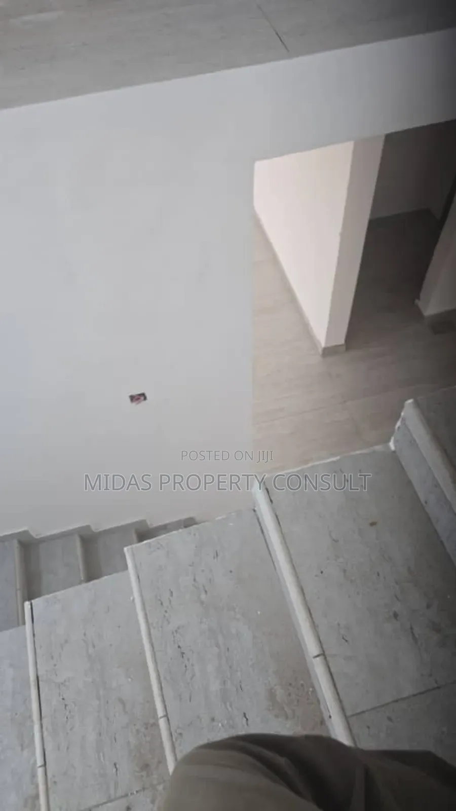 4bdrm House in West Trassaco, Ashaley Botwe for sale