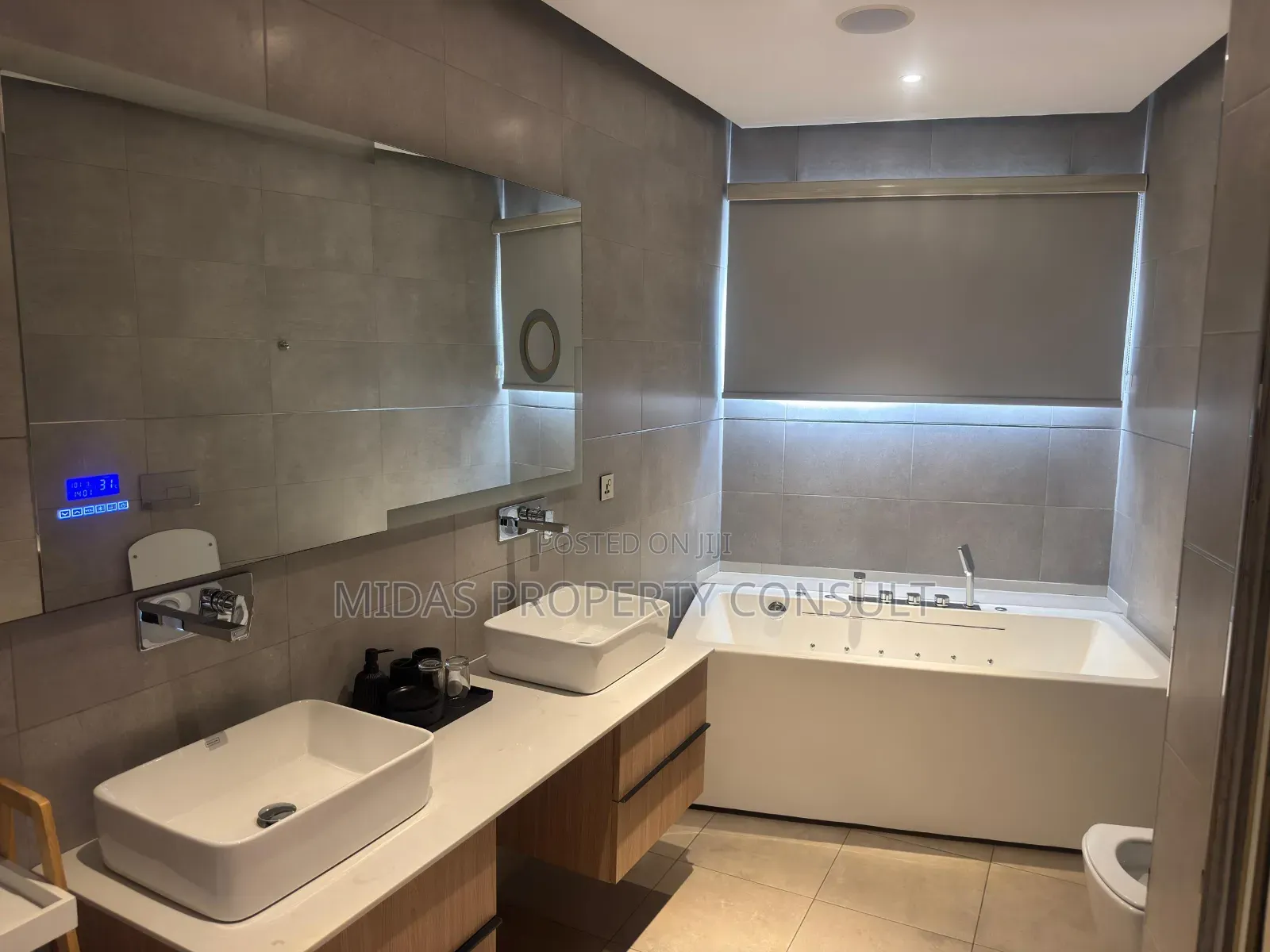 4bdrm House in Cantonment, Cantonments for sale