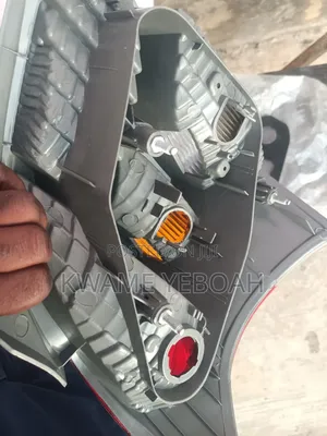 Toyota Vitz Tail Light