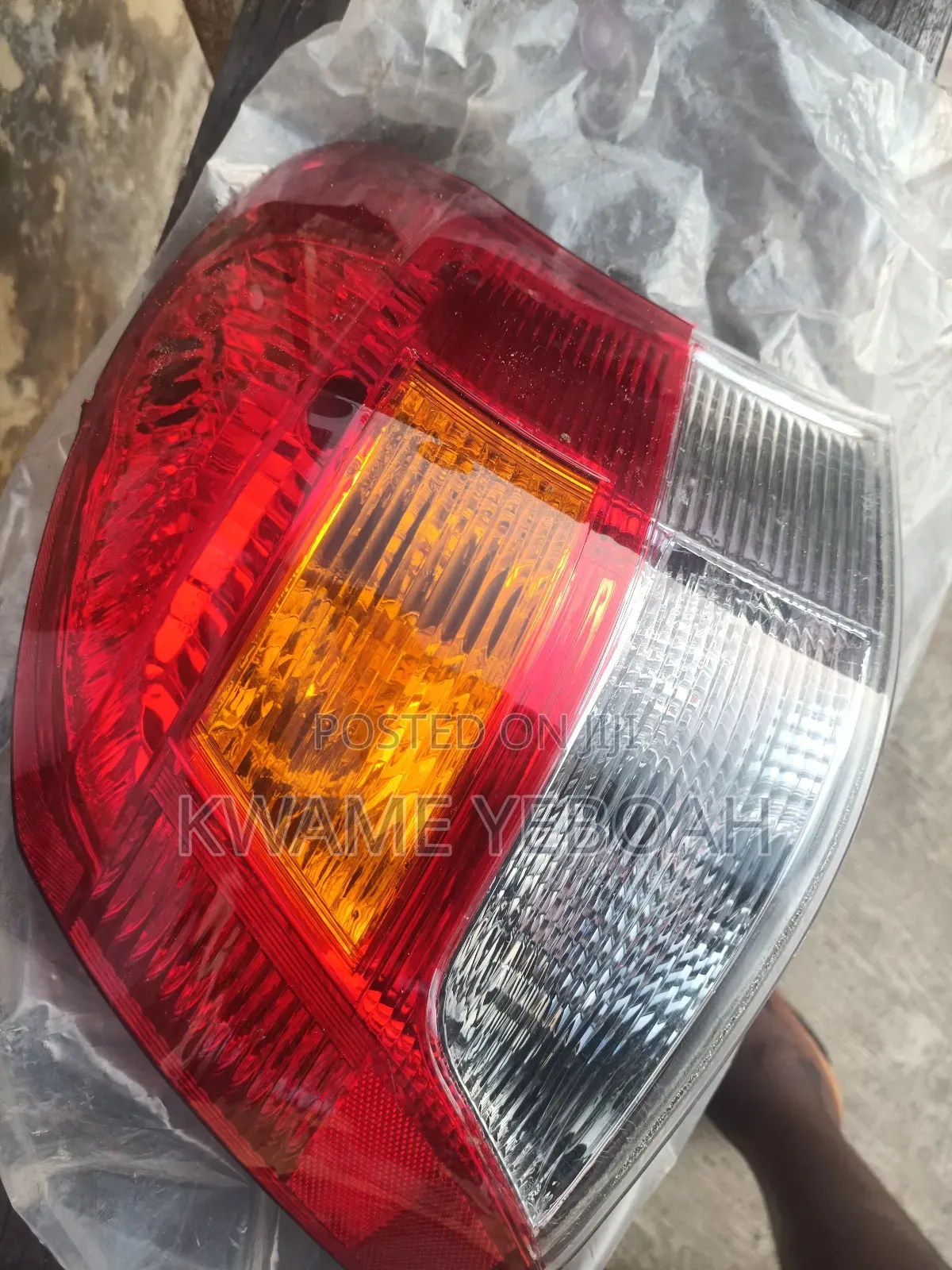 Toyota Vitz Tail Light