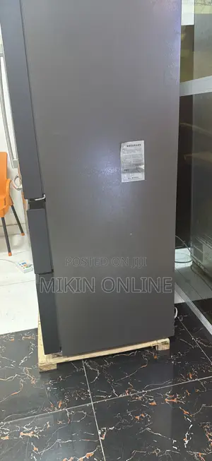 Midea 4-Door French Door Refrigerator