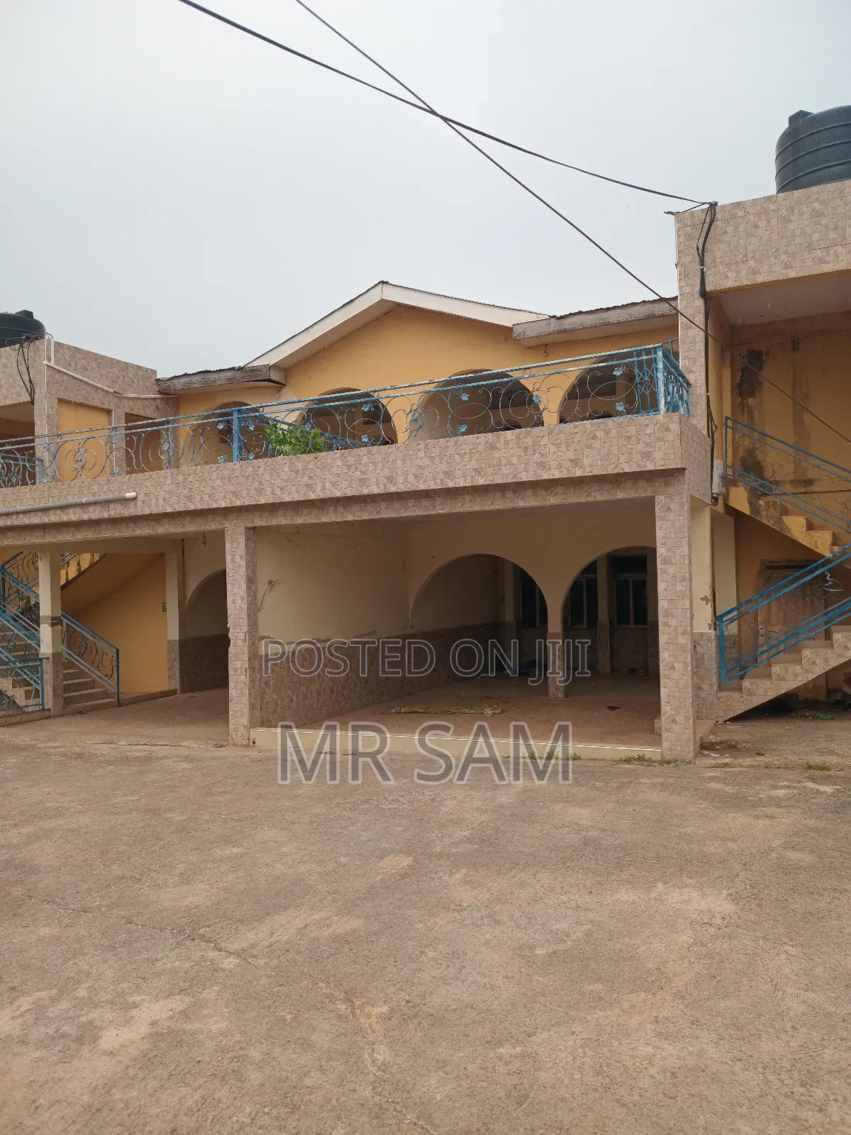 4bdrm House in Sam Properties, Mallam for sale