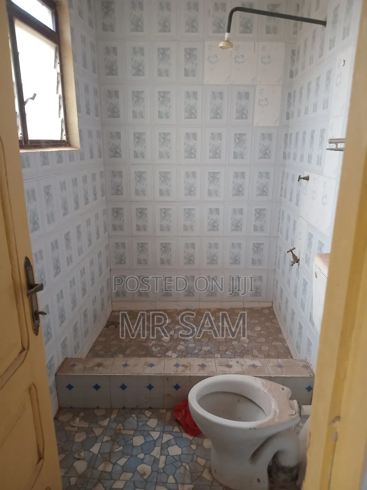 4bdrm House in Sam Properties, Mallam for sale