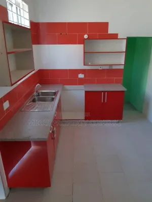 3bdrm House in Kwabenya for sale