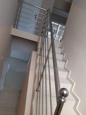 3bdrm House in Kwabenya for sale
