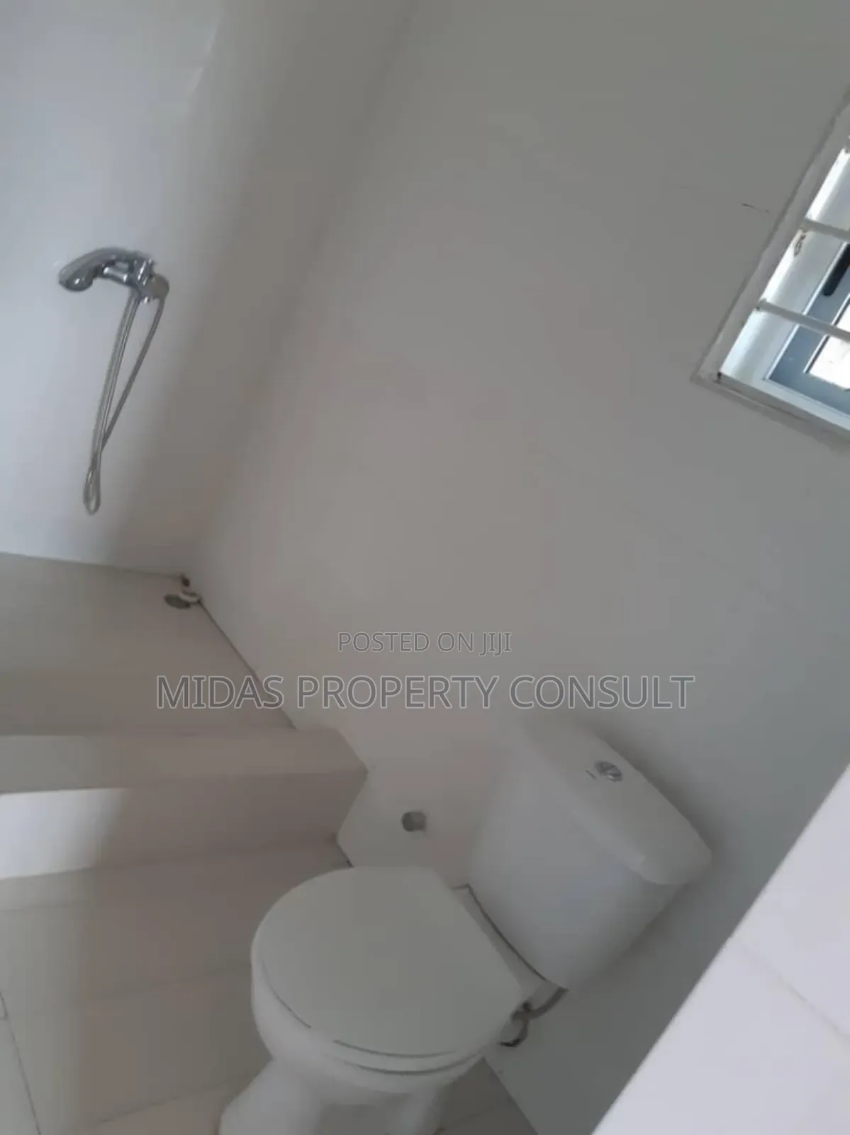 3bdrm House in Kwabenya for sale