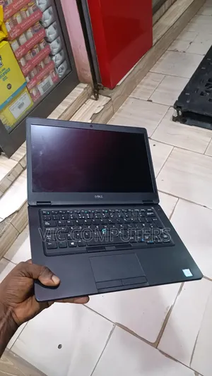 Laptop Dell Latitude 14 5480 8GB Intel Core I5 HDD+SSD 256GB