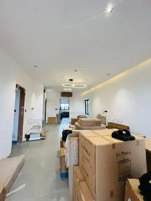 4bdrm Duplex in Ghana Flag for sale