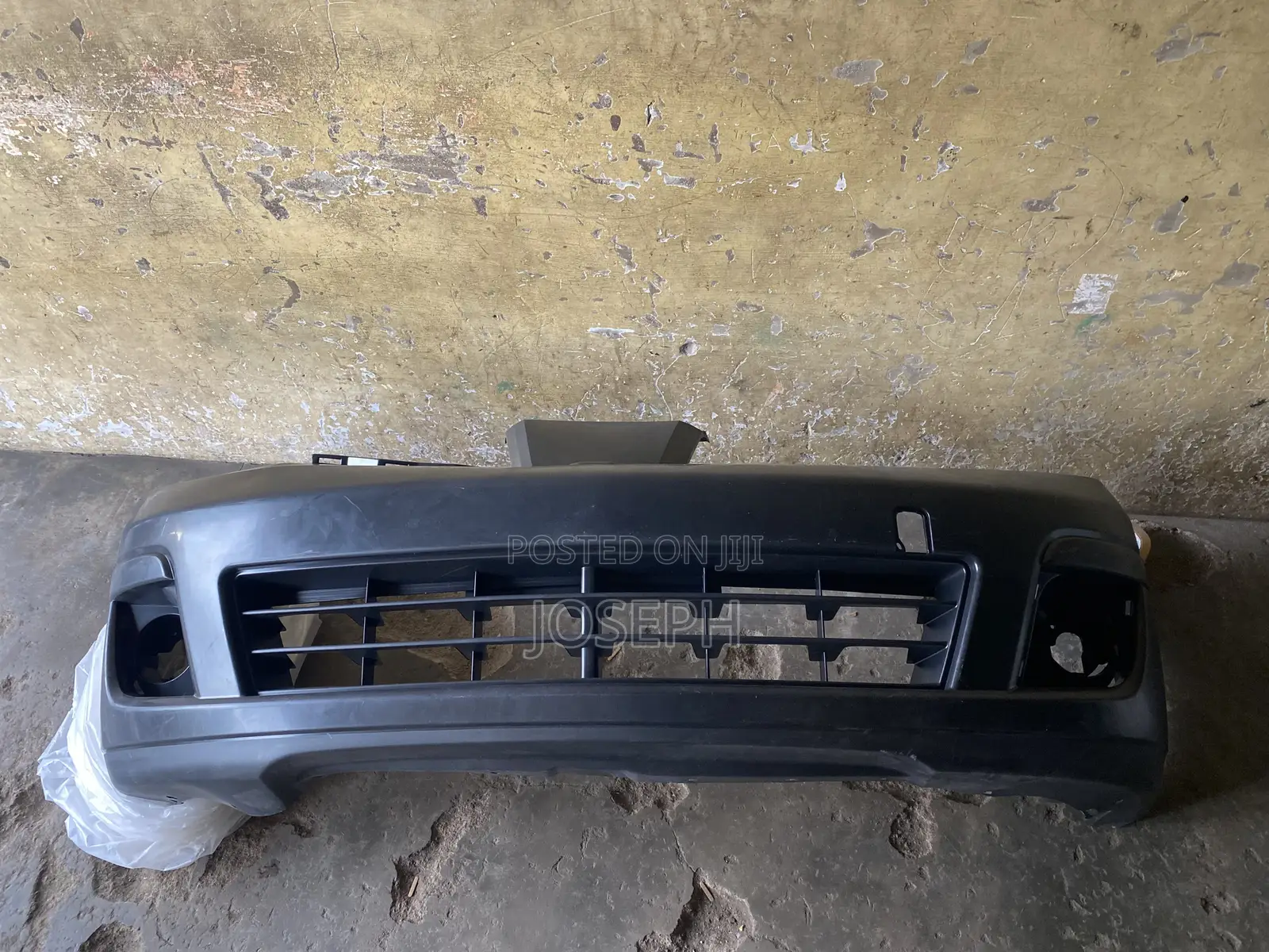 Versa 2007,2008,2009,2010,2011 Front Bumper