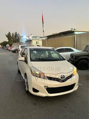 Toyota Yaris 2014 White