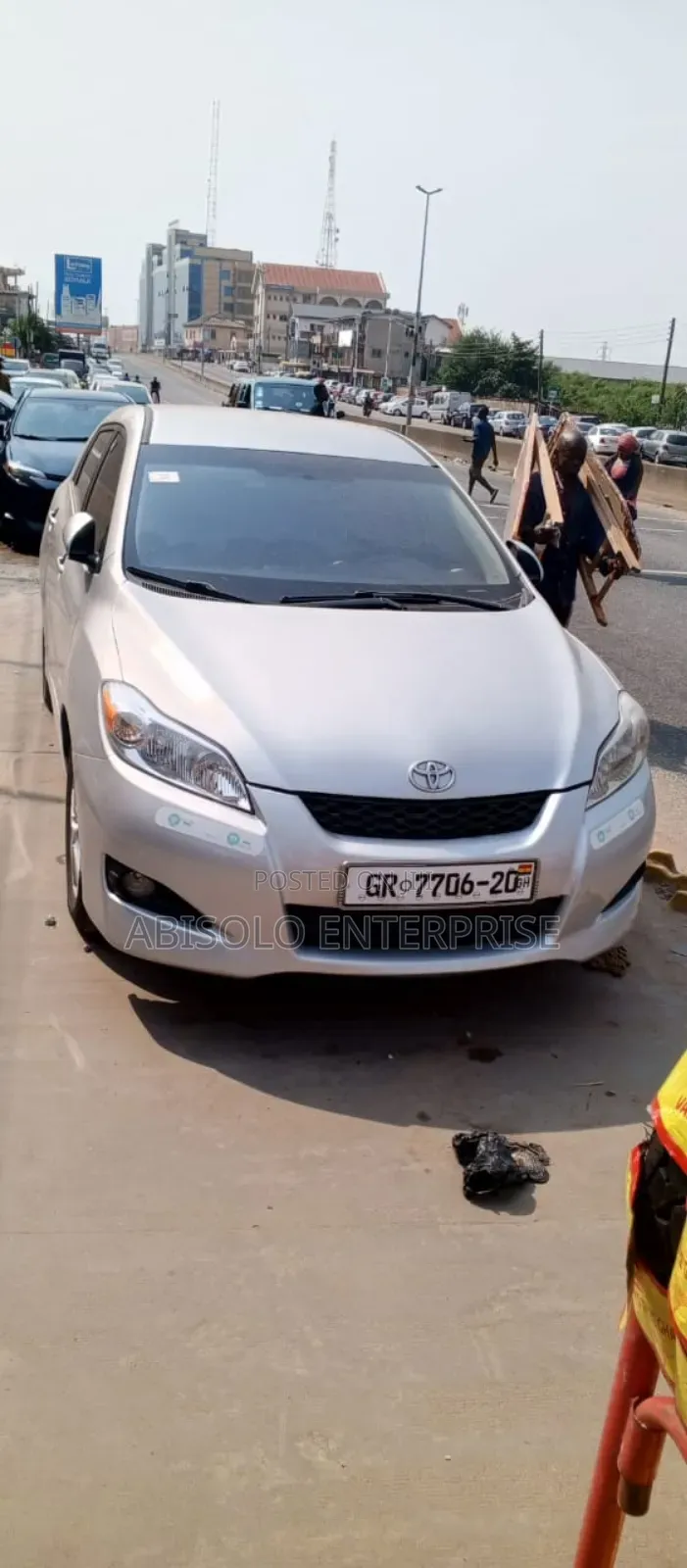 Toyota Matrix 2010 White