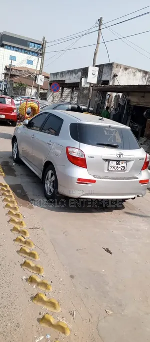 Toyota Matrix 2010 White