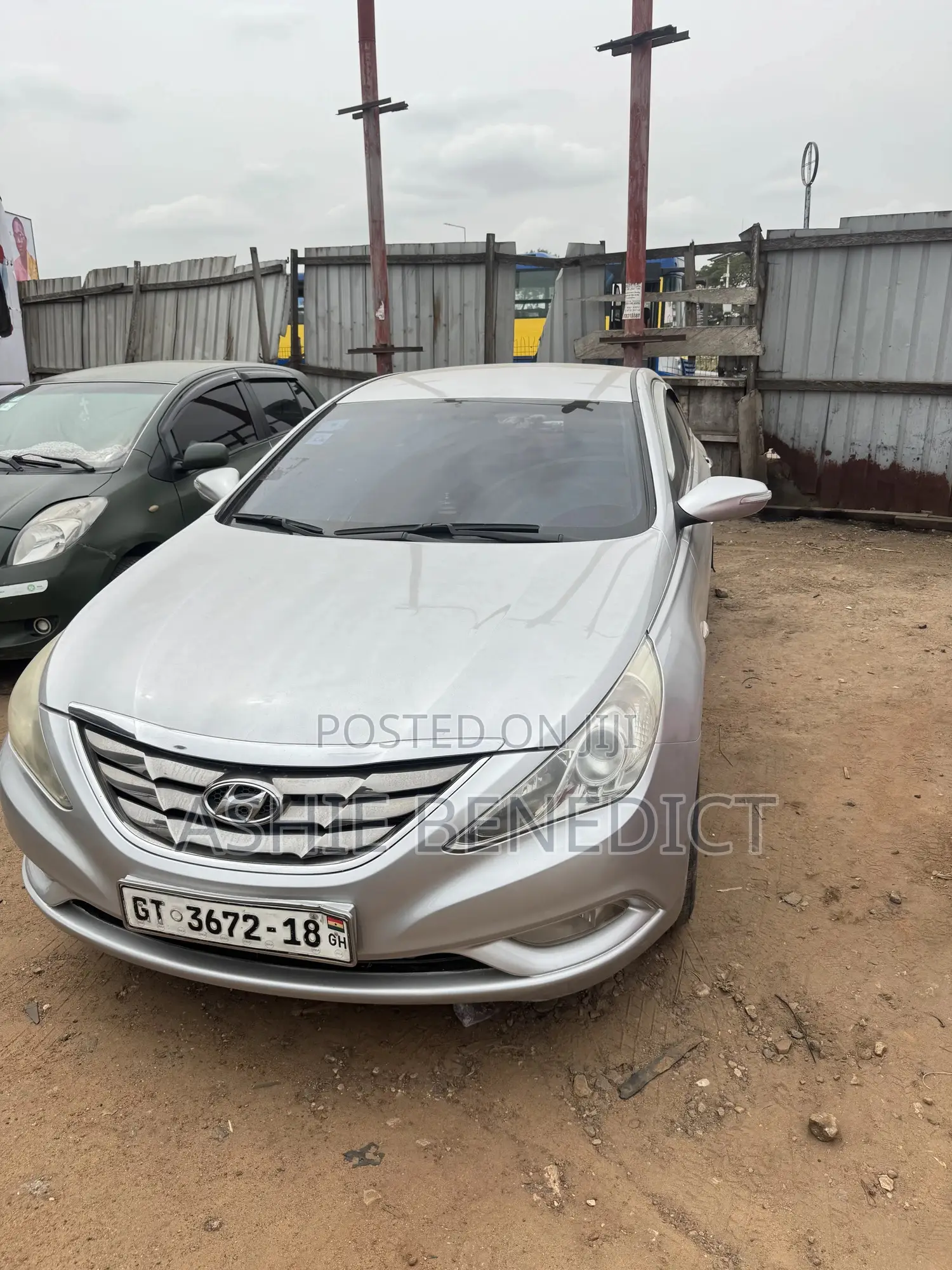 Hyundai Sonata GLS Sedan FWD (2.4L 4cyl 5A) 2010 Silver
