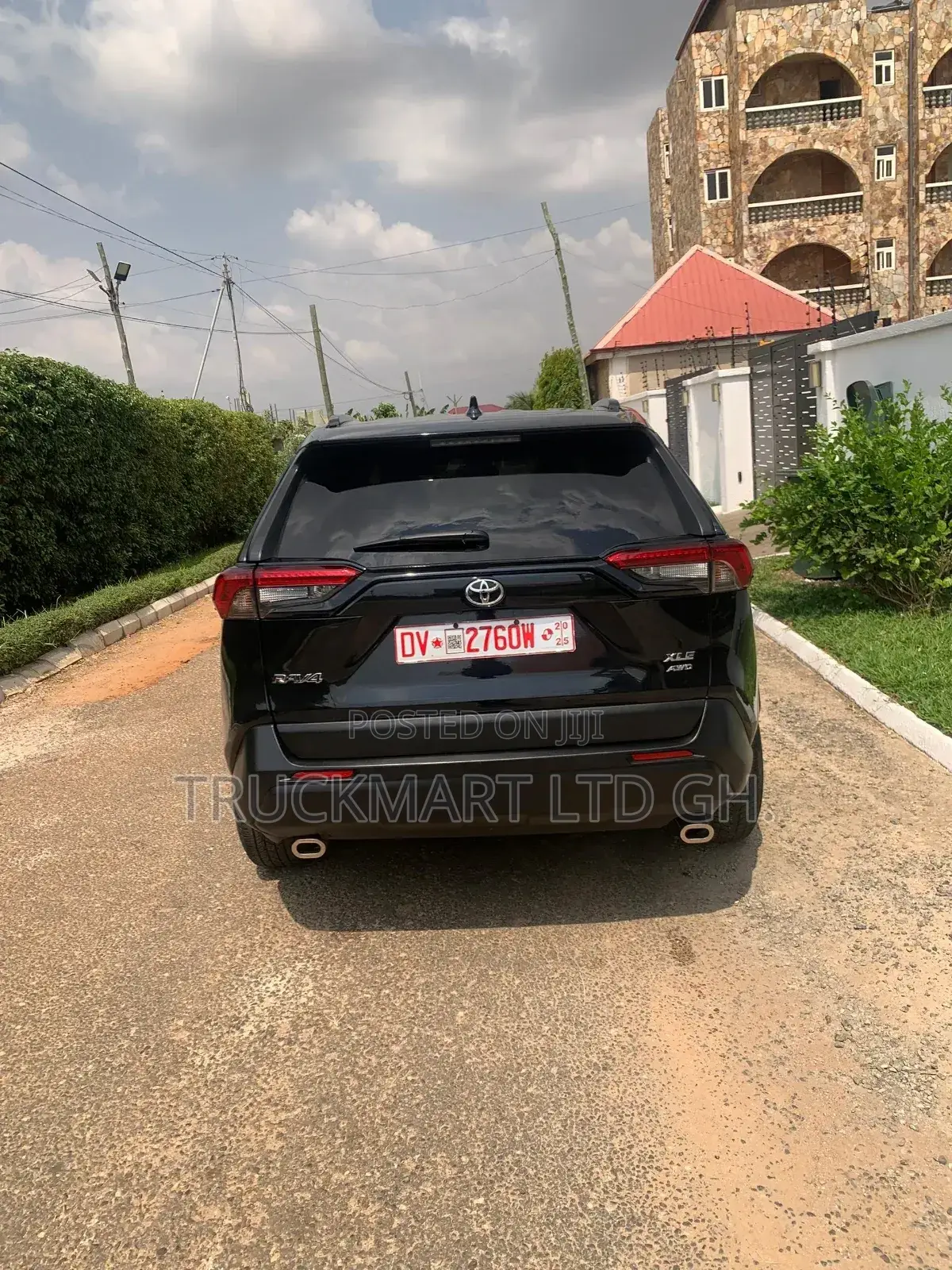 Toyota RAV4 XLE AWD 2019 Black