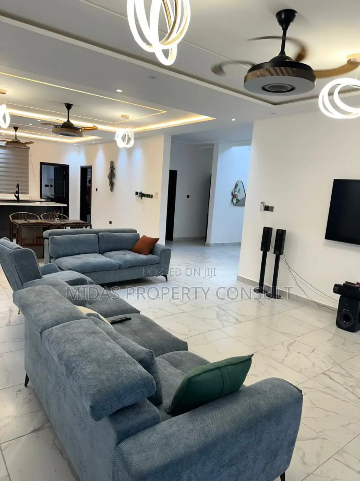 Furnished 4bdrm House in Cantonment, Cantonments for sale