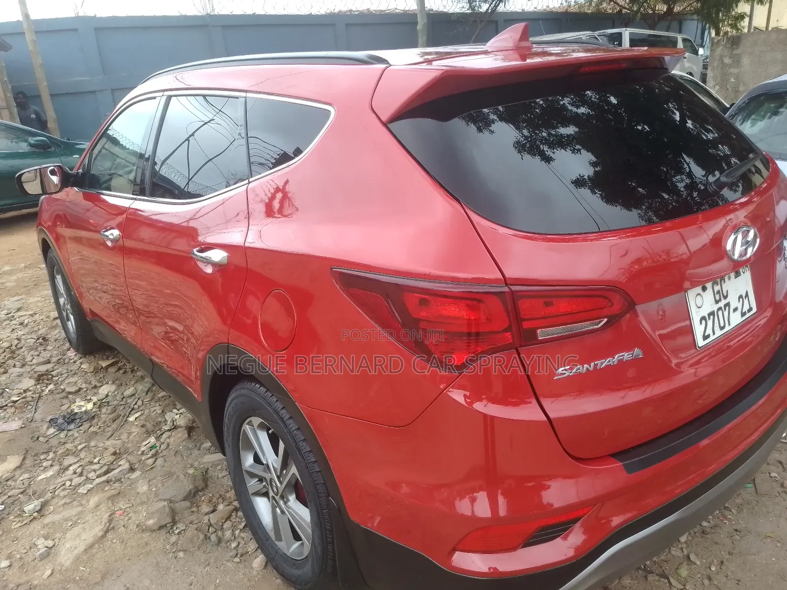 Car Polish, Scratch and More Brinthing