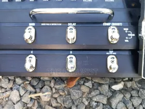 Line 6 Pod 3x Live Guitar Effect