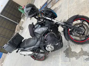 Suzuki 2025