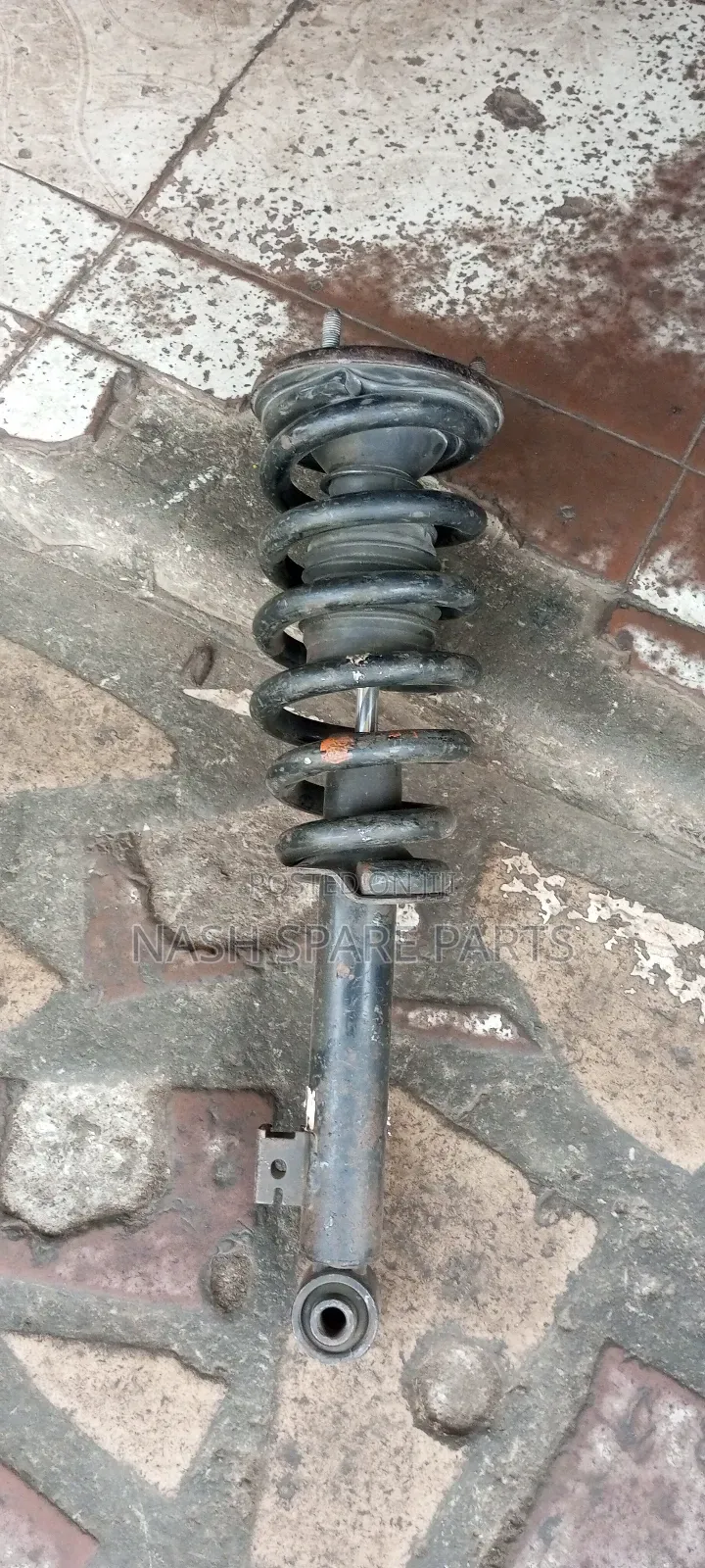 Mitsubishi L200, Pajero Front Shock Absorber