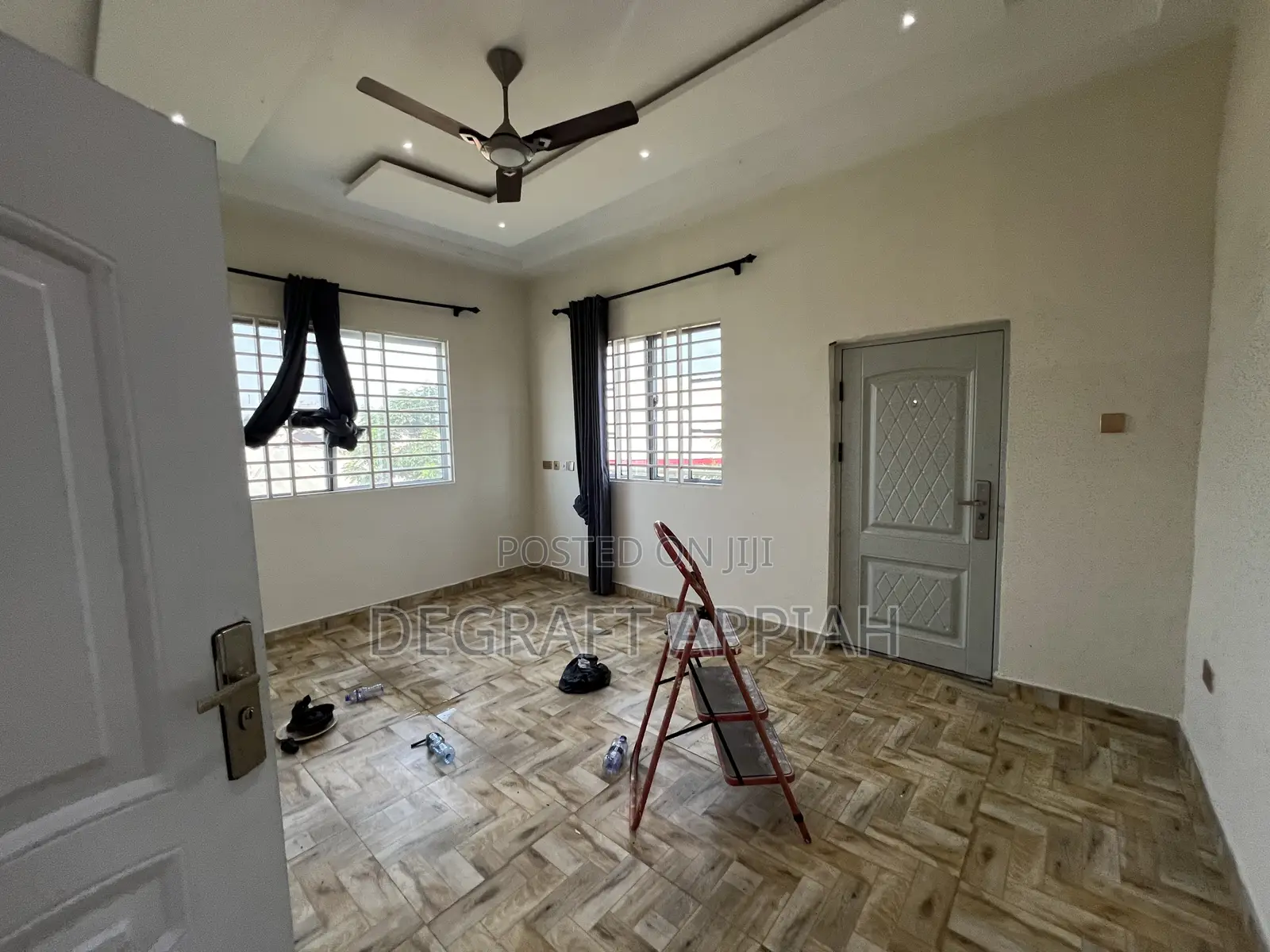Furnished 6bdrm Apartment in Tabiri Off, Atwima Nwabiagya for sale