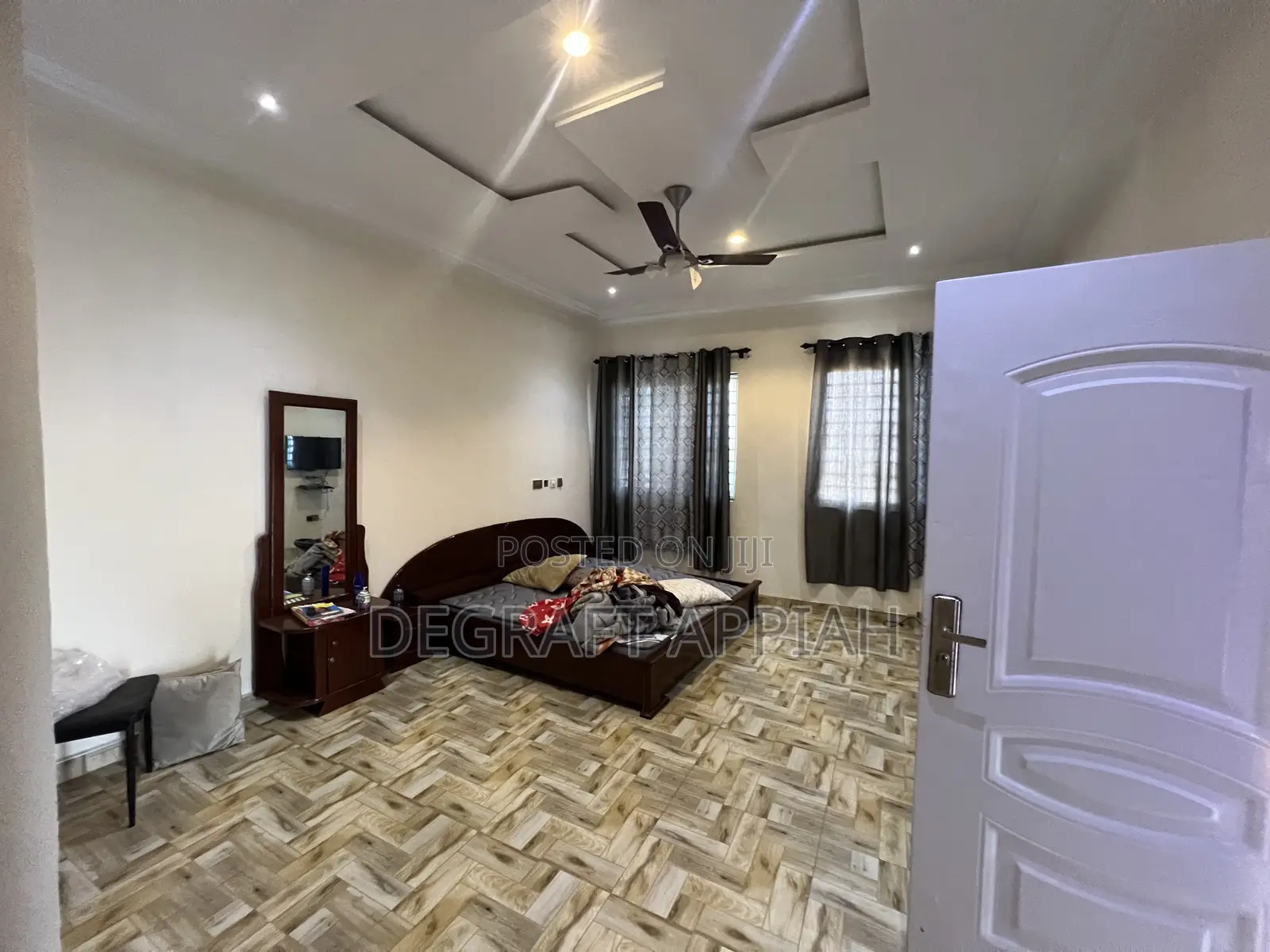 Furnished 6bdrm Apartment in Tabiri Off, Atwima Nwabiagya for sale
