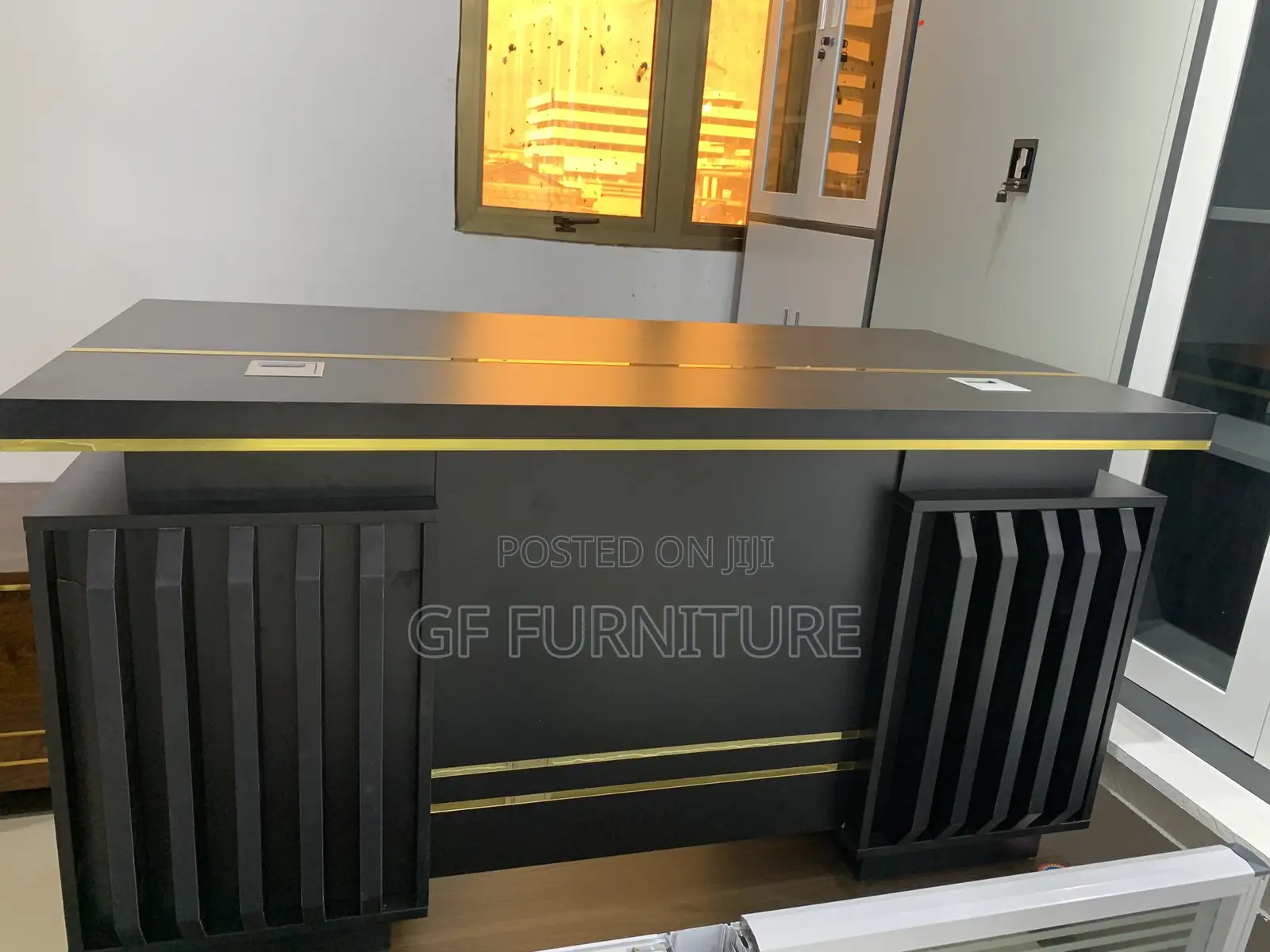 Luxurious Black Executive Office Desk