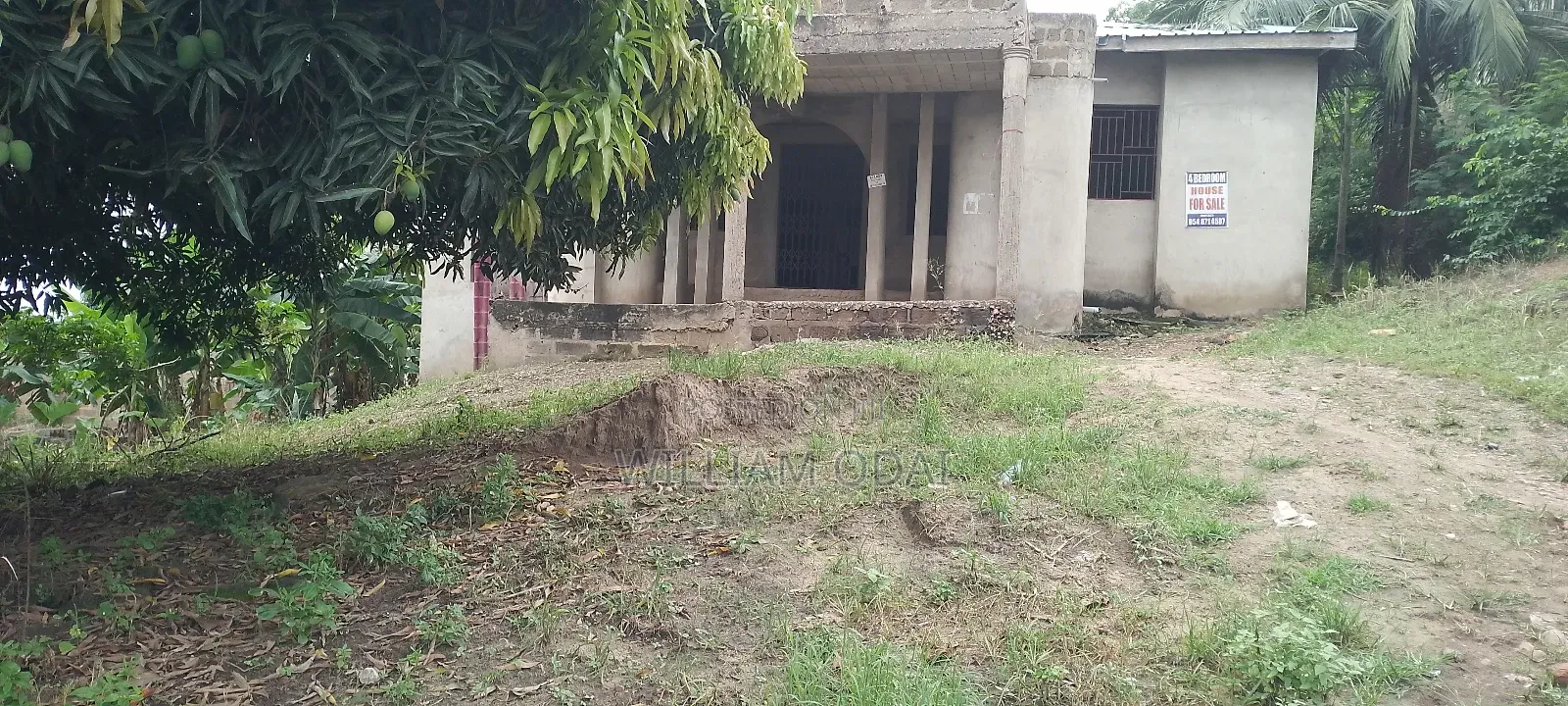 1 and Half Plot Ashongman Estate