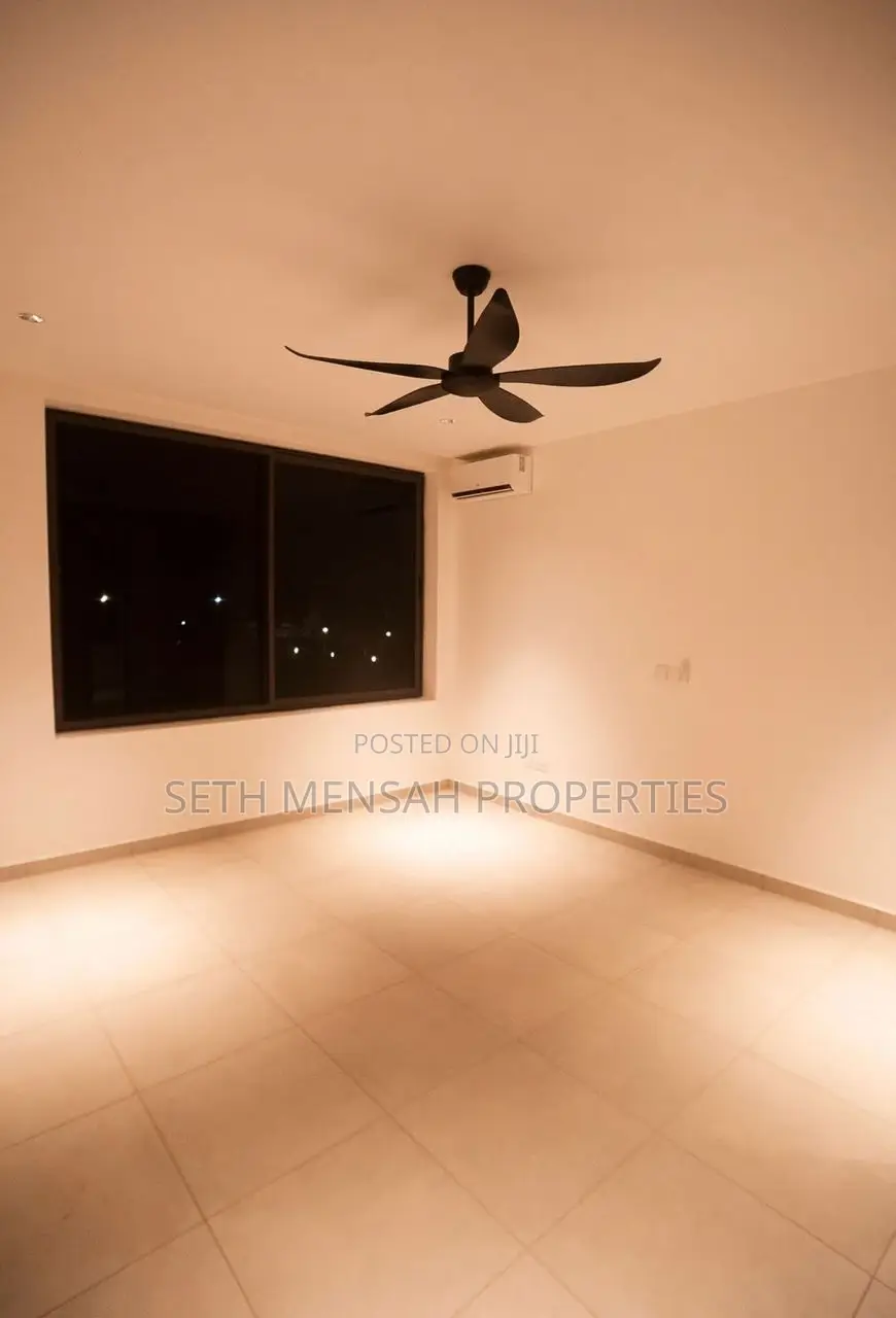 3bdrm House in Skm, Ashaley Botwe for sale