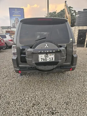 Mitsubishi Pajero 2013 Green