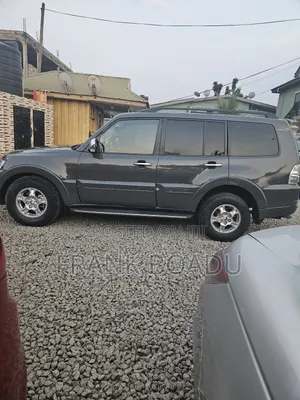 Mitsubishi Pajero 2013 Green