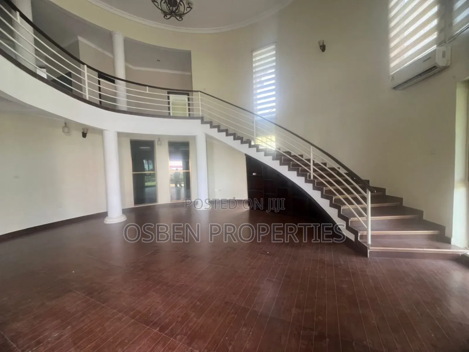 6bdrm Mansion in Osben Properties, Cantonments for sale