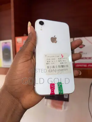 Apple iPhone XR 64 GB White