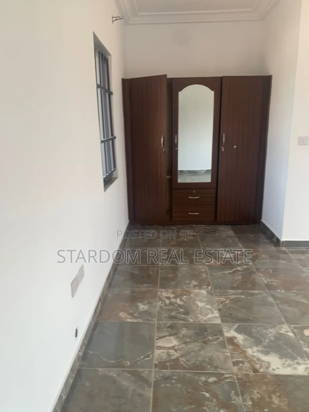 1bdrm Apartment in East Airport, Spintex for rent