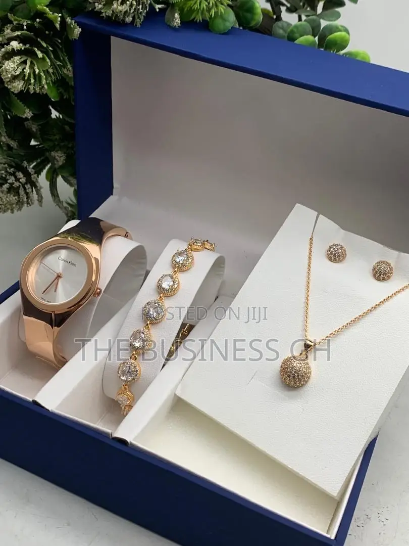 Ladies Jewelry Set