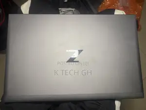 New Laptop HP ZBook Firefly G8 16GB Intel Core i7 SSD 512GB