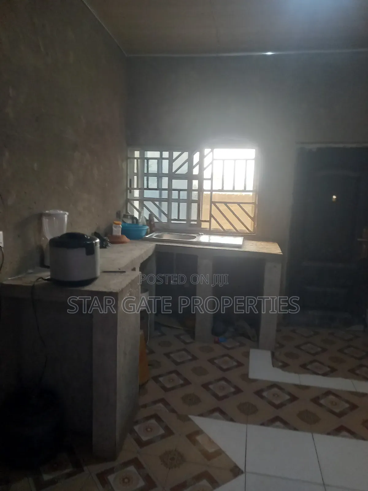 4bdrm House in Bosore Saaman, Kumasi Metropolitan for sale