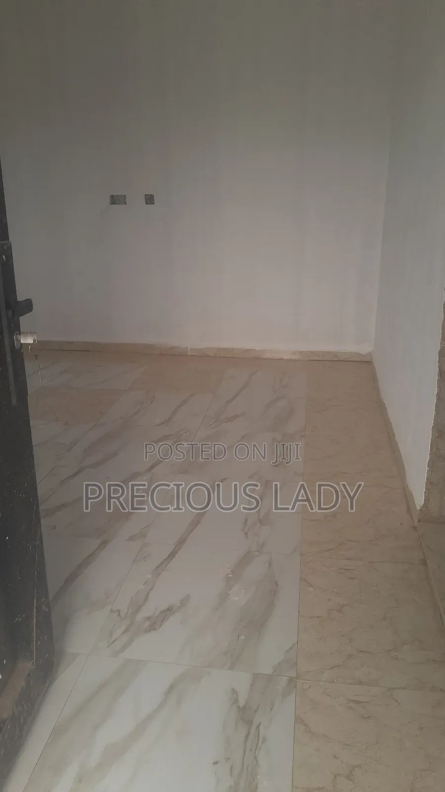 2bdrm Apartment in Pokuase Amanfrom for rent