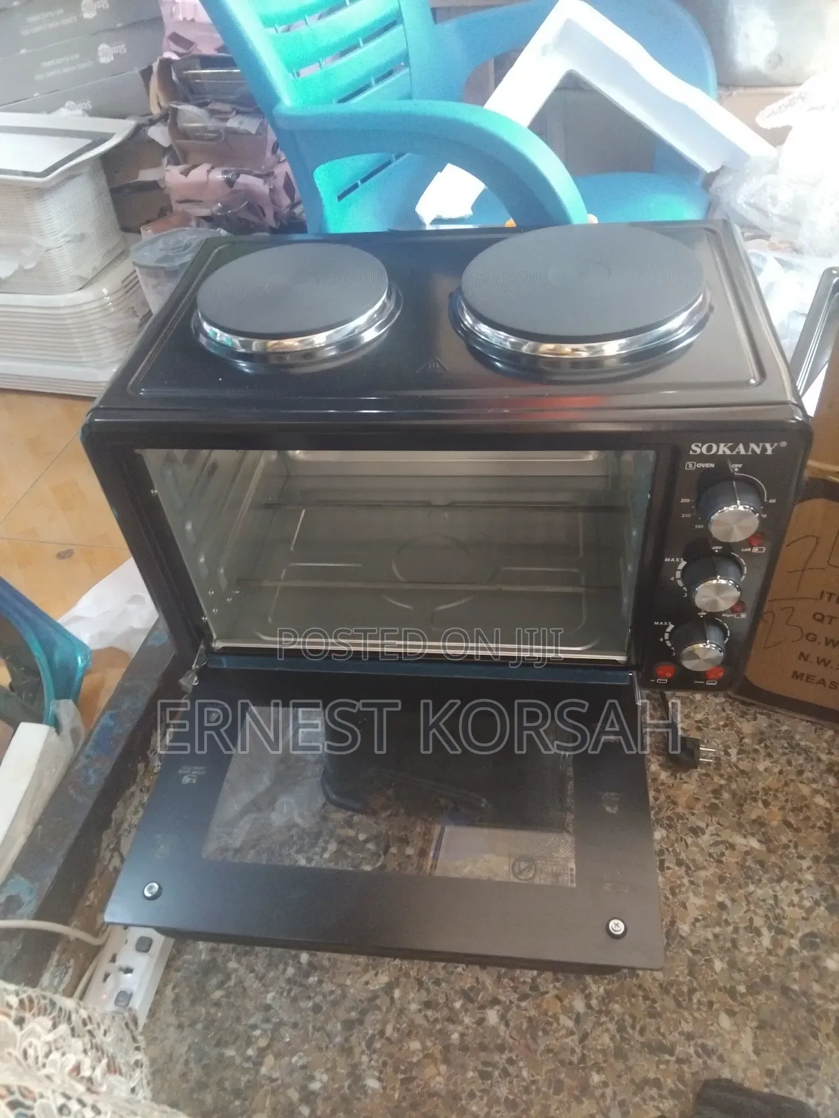Oven With 2 Hotplate on Top