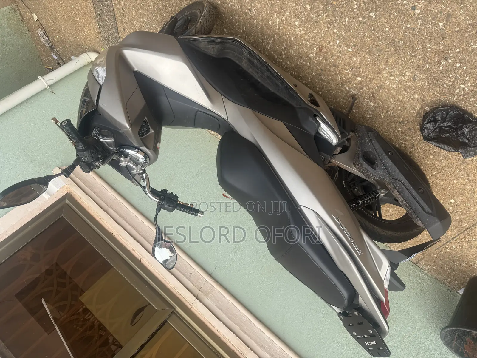 Honda 2022 Silver