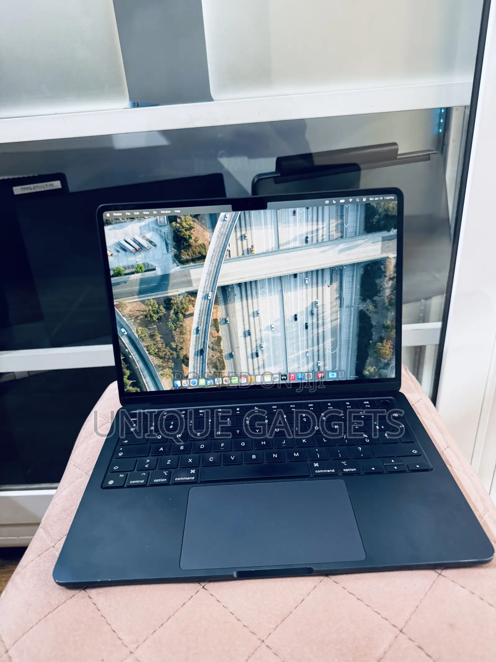 Laptop Apple MacBook Air 2022 M2 8GB Apple M2 SSD 256GB