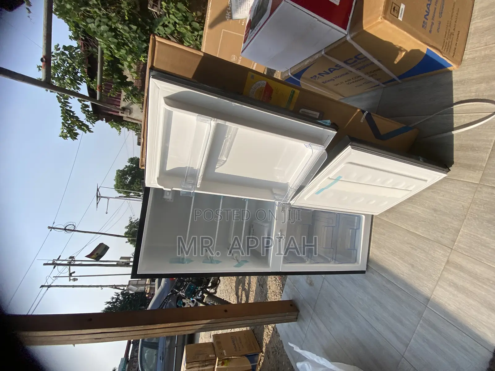 Remarkable Design: The Sleek Pearl Pf-144b-10j 118l Table Top Freezer