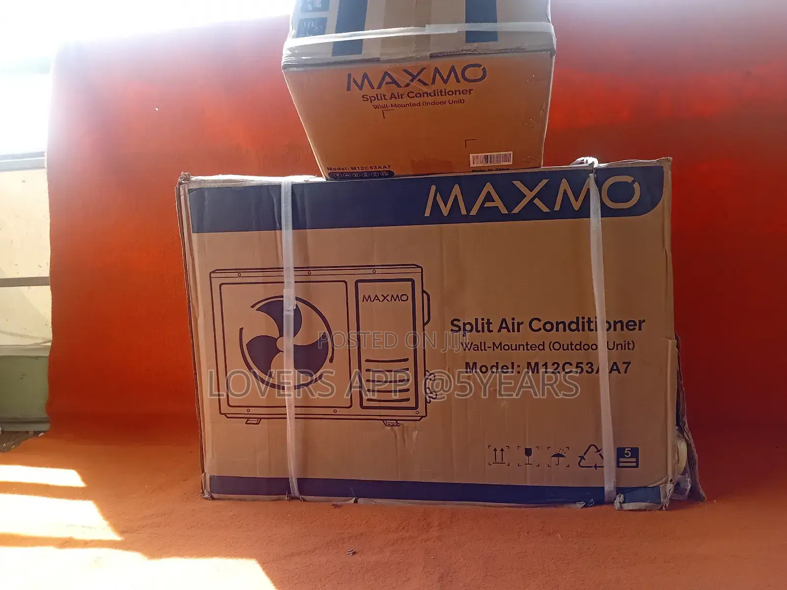 All-Season Air Conditioner, 1.5hp Cooling Air Conditioner by Maxmo