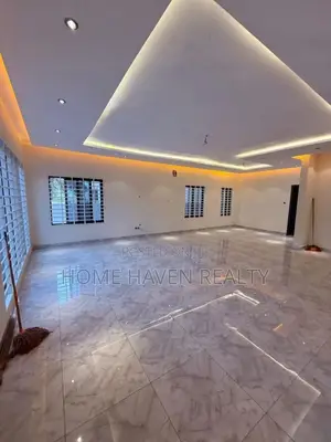 4bdrm House in Ashongman Estate for sale