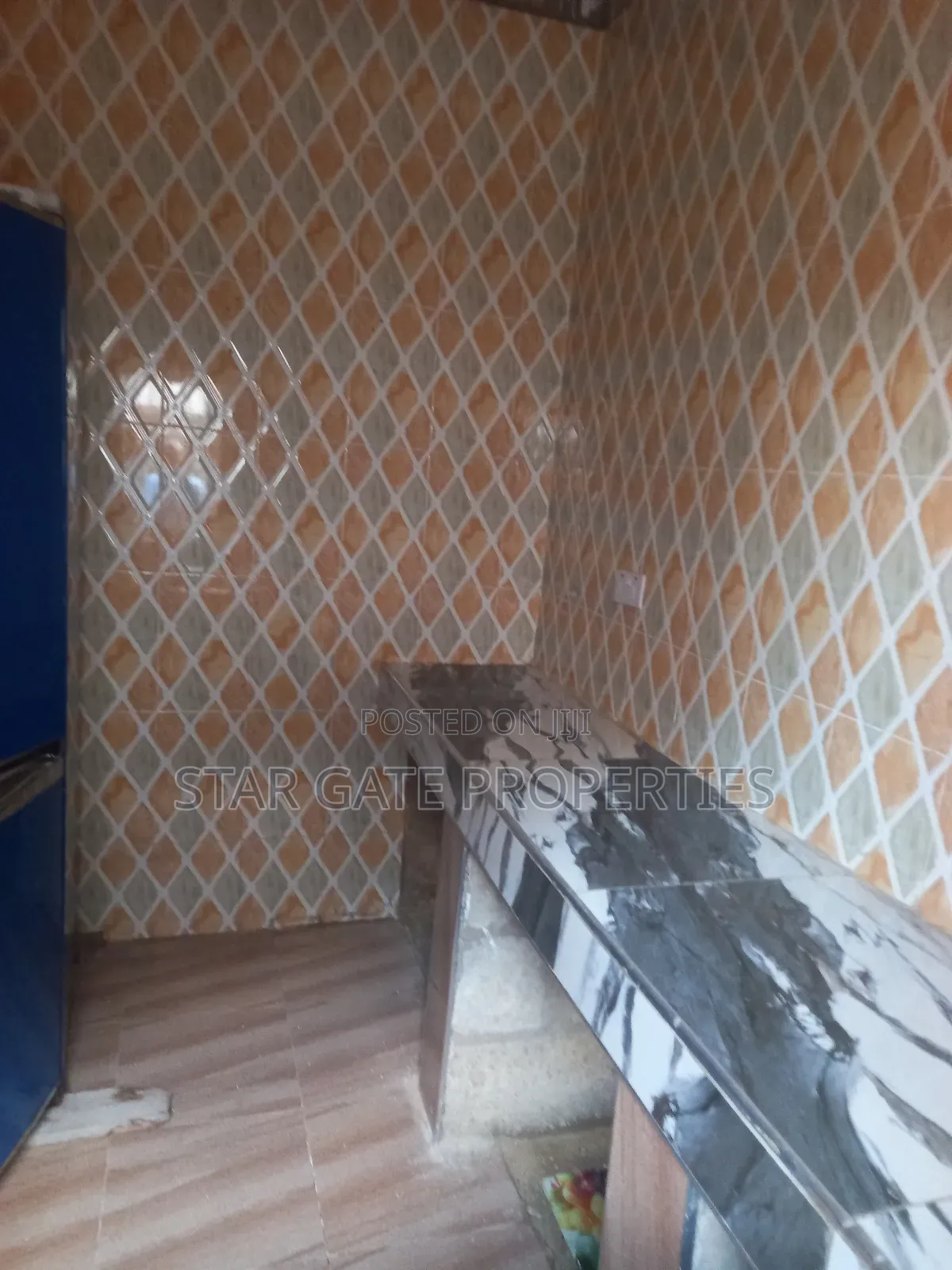 5bdrm House in Bosore Saaman, Kumasi Metropolitan for sale