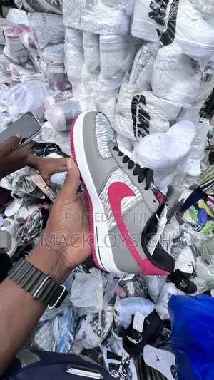Original Sneakers for Both Men and Women