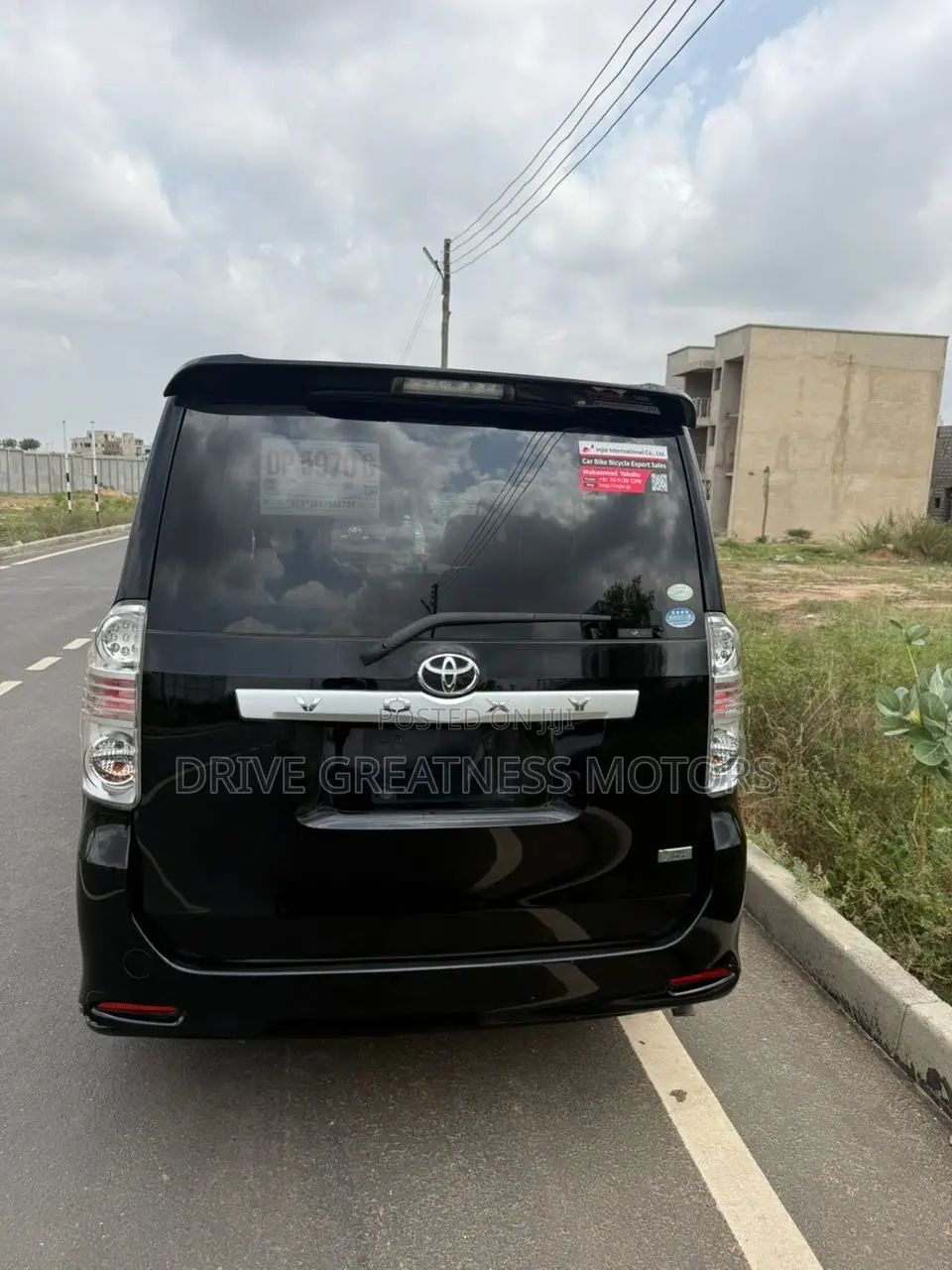Toyota Voxy 2012 Black